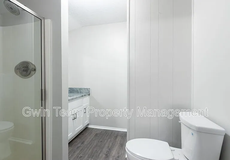 4715 S Lee St — Photo 29