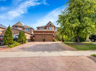 252 Mountainberry Rd, Brampton, ON L6R1H9