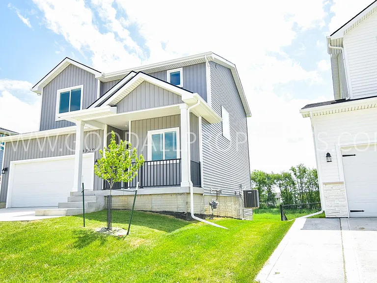 1730 Howard Dr — Photo 27
