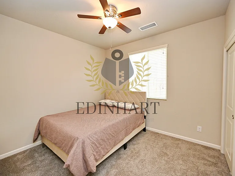502 S Traverse Dr — Photo 25