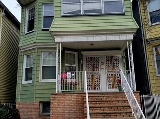 20 Bidwell Ave #3, Jersey City, NJ 07305