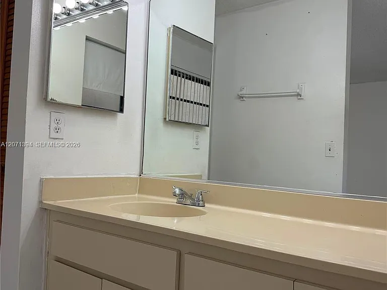 9015 SW 125th Ave #N-102 — Photo 14