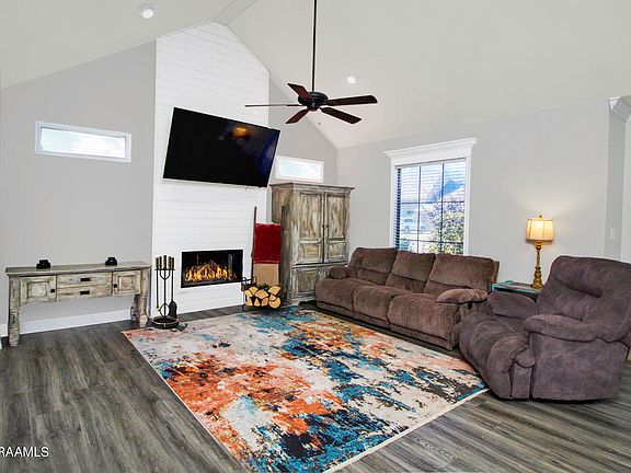 2nd image of 308 Magnolia Knee Dr