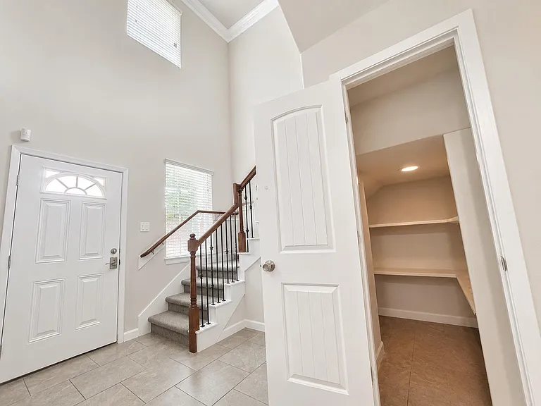 4907 Leamathew St — Photo 8