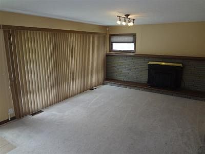 3rd image of 157 Bryn Myrr Dr