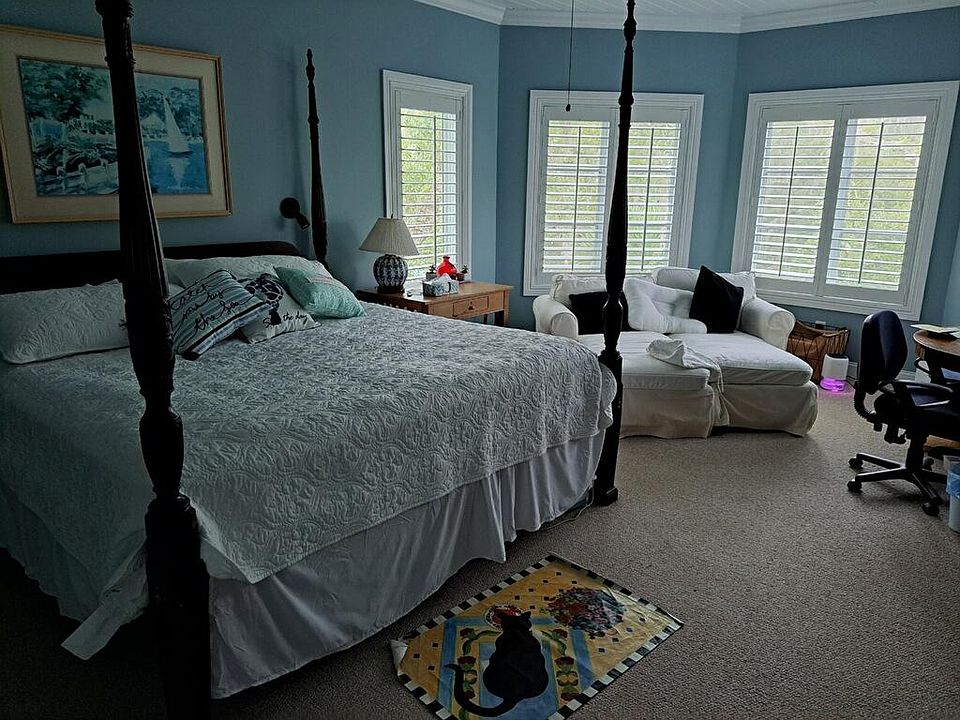 2nd image of 109 Southpoint Dr