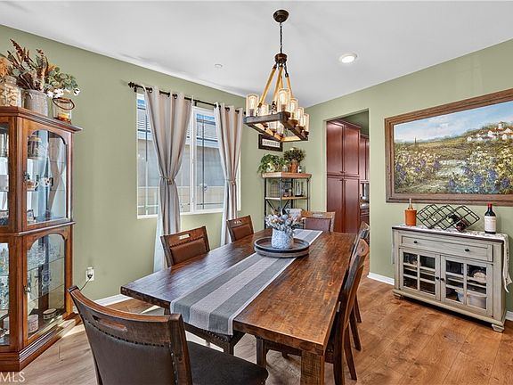 4th image of 18035 Crabapple Ct