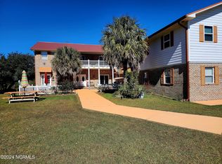 226 Rollingwood Dr, Newport, NC 28570