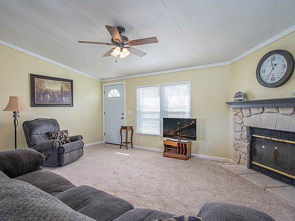 3rd image of 18943 County Road 4104