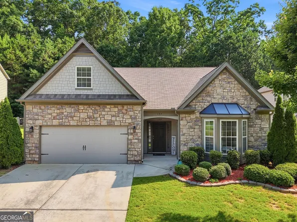 157 Red Fox Dr, Dallas, GA 30132