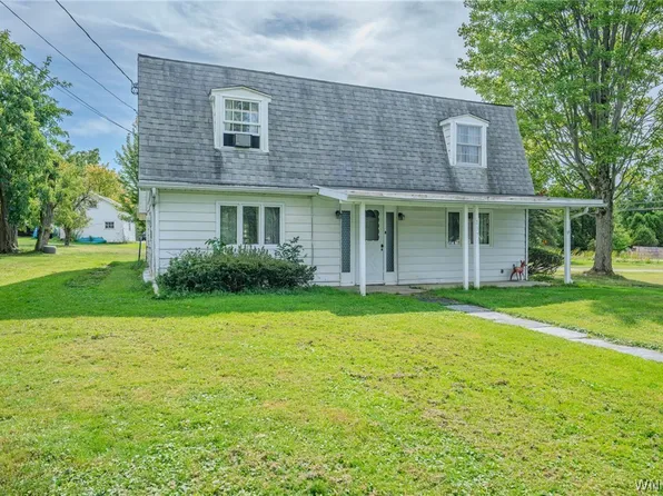 137 Potomac Ave, Angola, NY 14006