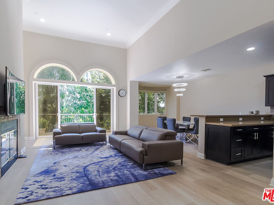 1st image of 4848 W Wilshire Blvd #304