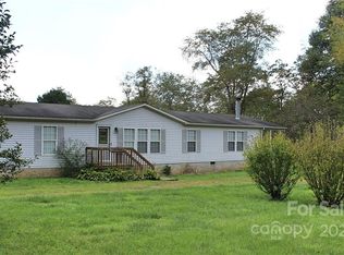 73 Galloway Pl, Clyde, NC 28721