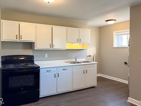 5th image of 5905 Devington Rd APT 3