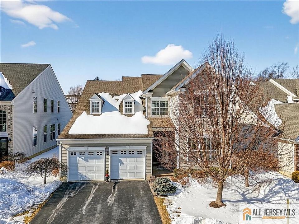 1st image of 118 Andover Dr S