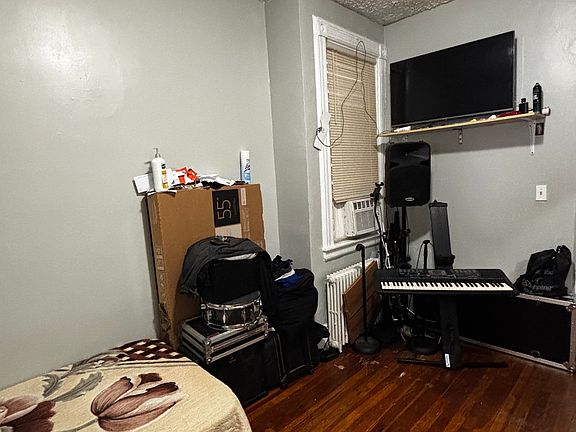 5th image of 2204 Bergenline Ave #2