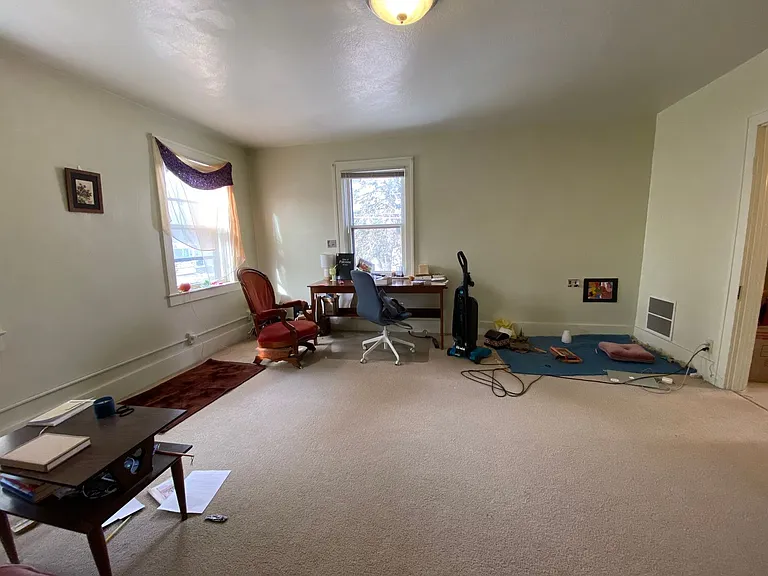 310 N. Gilbert Street — Photo 12