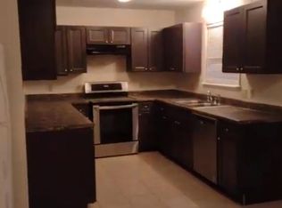 204 Ricky Dr, Palestine, TX 75803