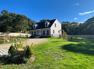 25 Inca Rd, Oak Bluffs, MA 02557