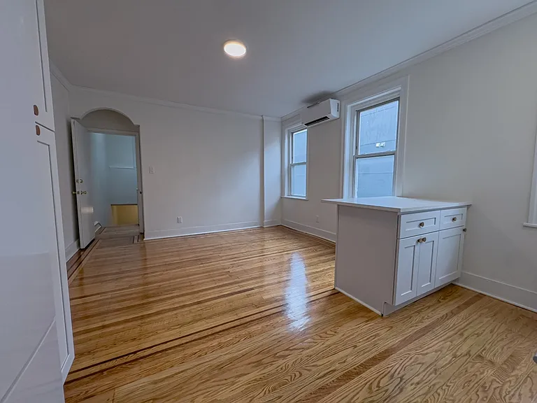 1223 N Franklin St #2R — Photo 33
