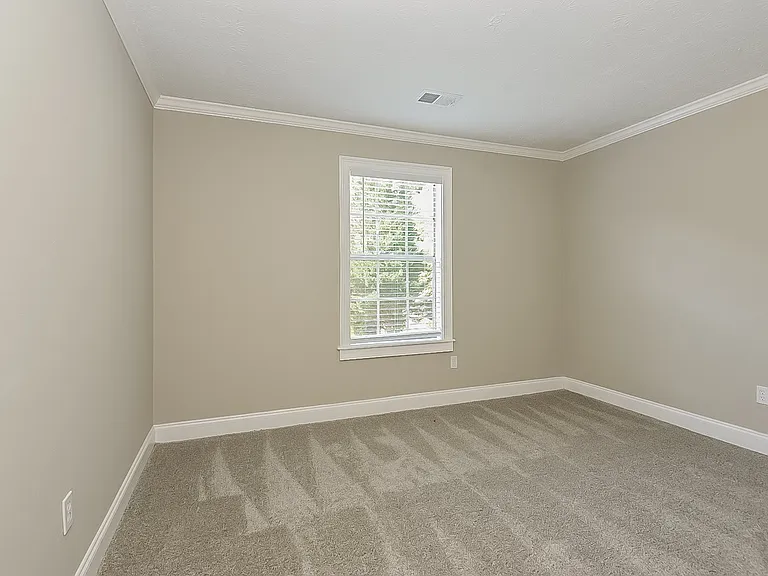 885 Trace Cir NE — Photo 18
