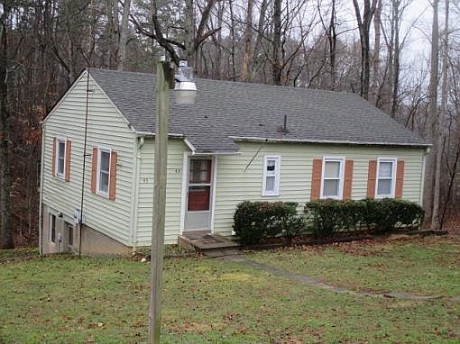 1st image of 43 Berry Hill Ln