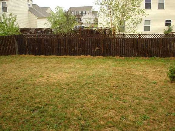3rd image of 1016 Margate Cir