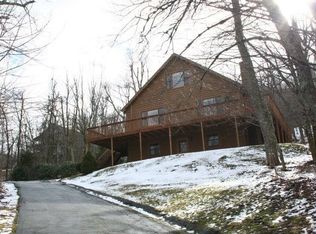 173 Snowflake Ln, Blowing Rock, NC 28605