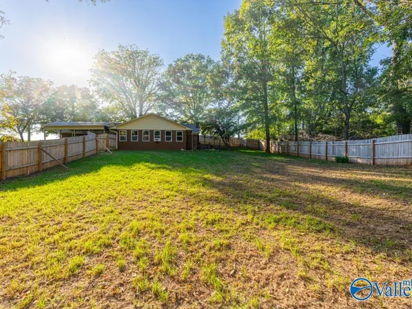 1128 County Road 84, Rogersville, AL 35652