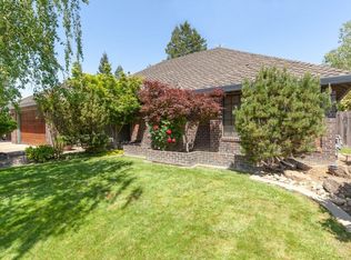 3017 Park Oak Dr, Lodi, CA 95242