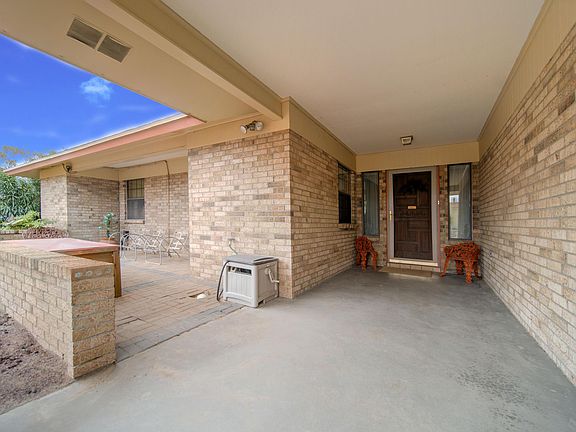 3rd image of 7100 San Marino Dr