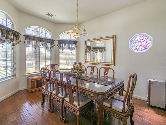 5th image of 1628 Peachwood Cir