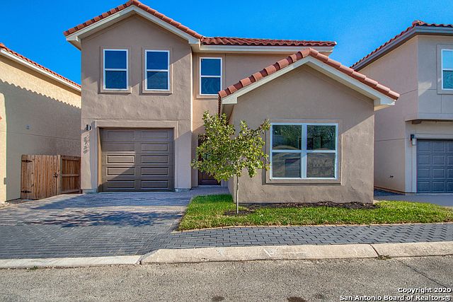 1st image of 2739 Del Pilar Dr