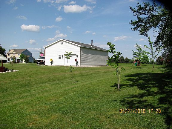 4th image of 14 Anvil Ln