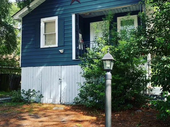 1836 E Gwinnett St, Savannah, GA 31404