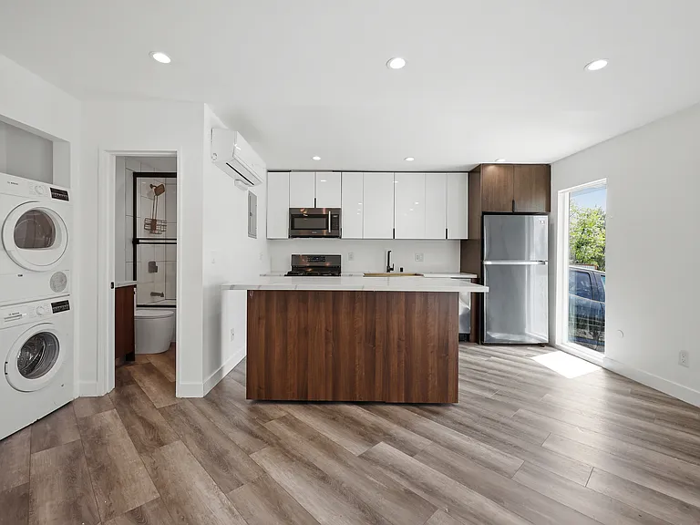 6307 Elgin St #A — Photo 2