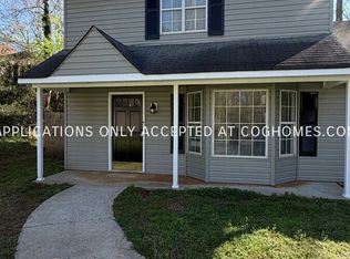 5098 Farm Valley Dr NE, Woodstock, GA 30188