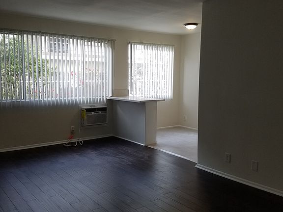 3rd image of 1340 N Citrus Ave #6