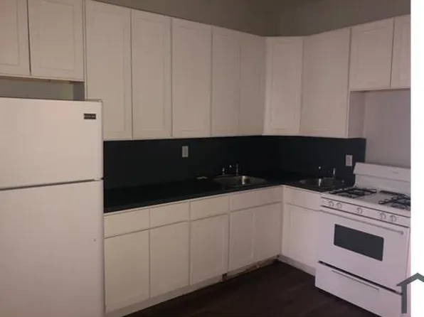 110 Wilkinson Ave, Jersey City, NJ 07305