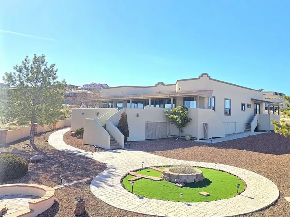 321 Padre Canyon Dr, Greenehaven, AZ 86040