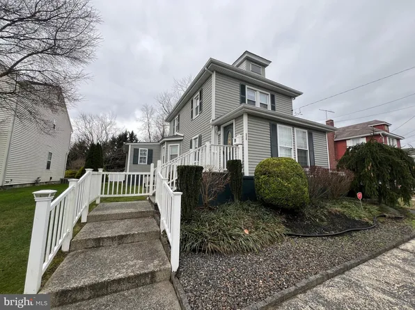 258 Messina Ave, Hammonton, NJ 08037