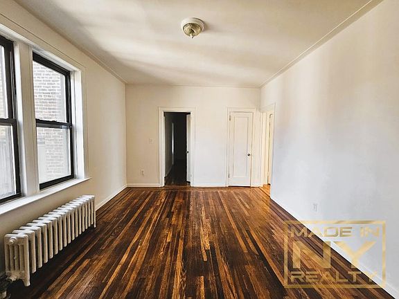 4th image of 14444 Sanford Ave APT 6H