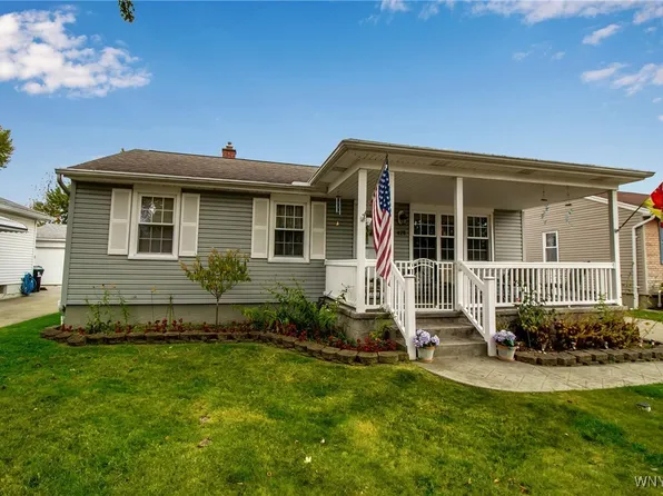 428 McConkey Dr, Buffalo, NY 14223