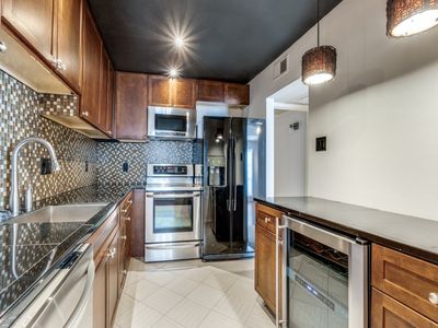5045 Cedar Springs Rd APT 216, Dallas, TX, 75235