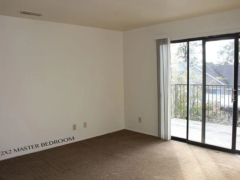 Willow Glen — Photo 5