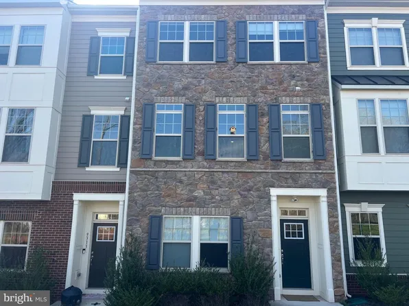 9309 Barnes Loop, Manassas, VA 20110