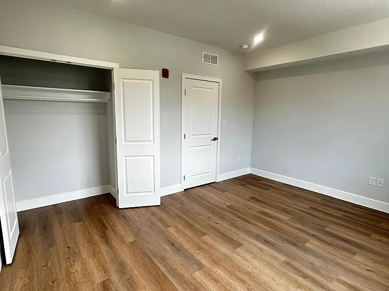 3213 N 13th St #3 — Photo 5