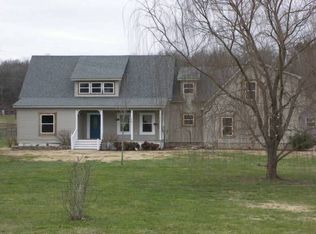 1778 Seavy Hight Rd, Columbia, TN 38401