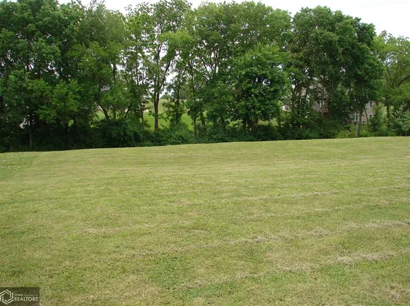 907 S Williams St, Mount Pleasant, IA 52641