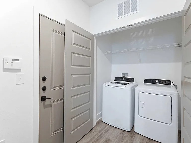 Solay Horizon West — Photo 136